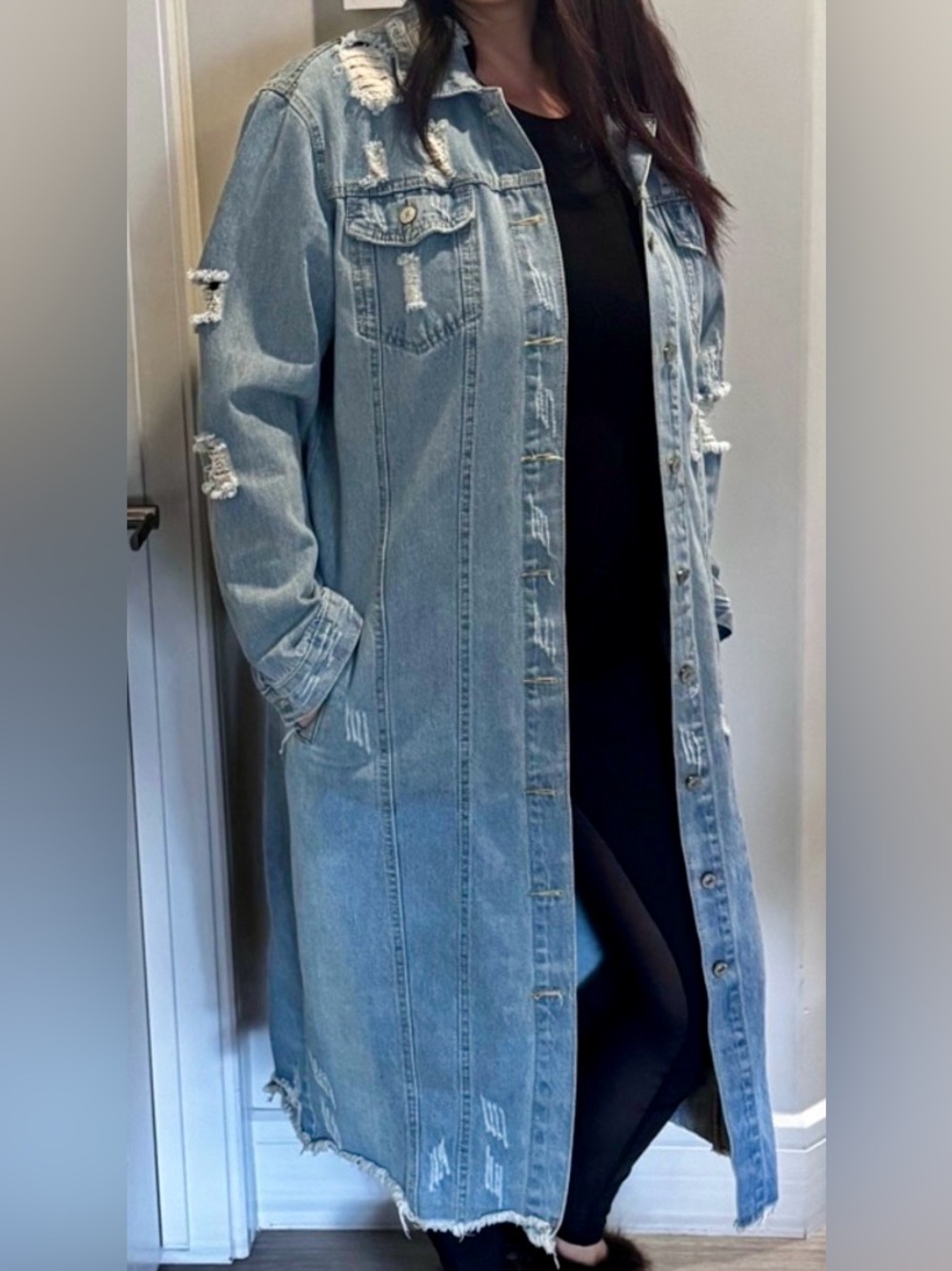VINTAGE LONG DENIM JACKET - UNIQUE -    EFFORTLESSLY COOL!😎